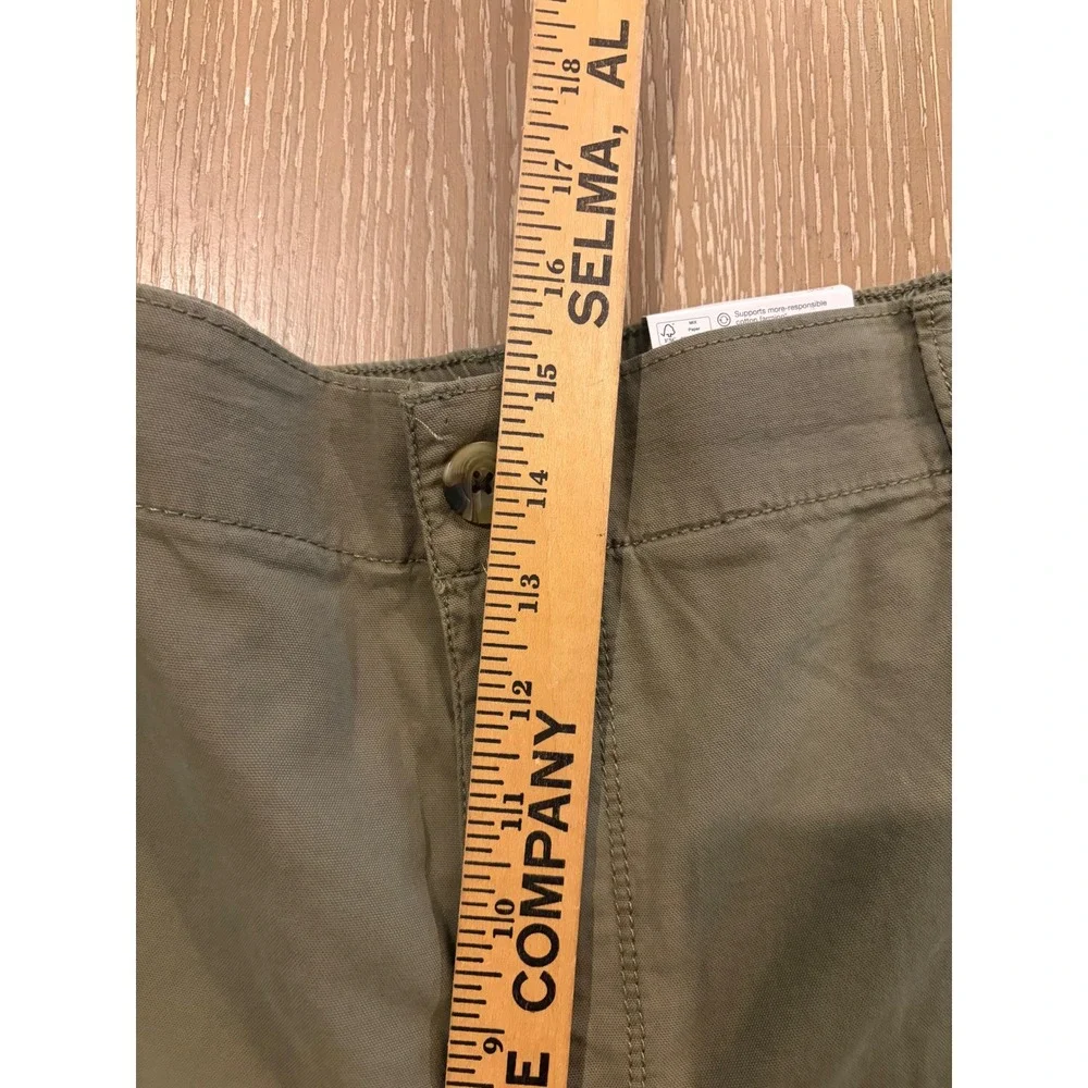SONOMA Mid Rise Waistband Green‎ Capris With Pockets IN Size 3X